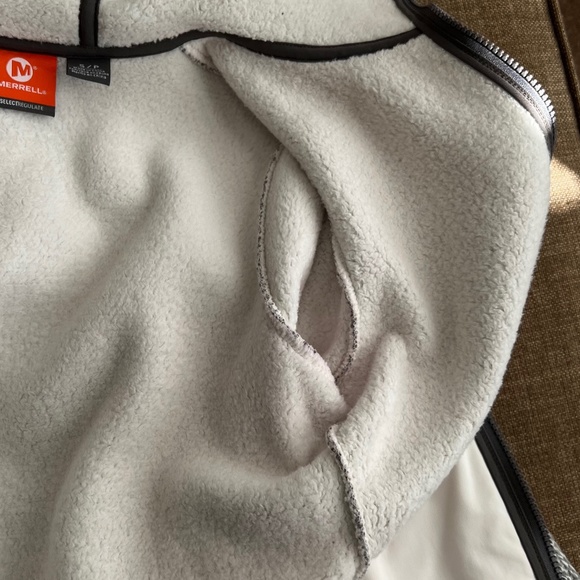 Merrell Gray/White/Black Hooded Jacket Size Small - Picture 13 of 15